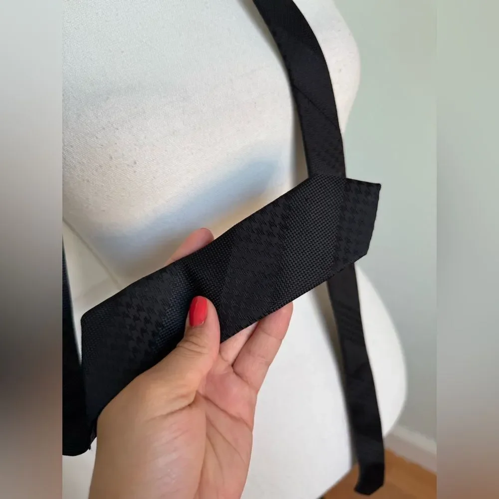 JF Ferrar Quiet Luxury Slim Tie